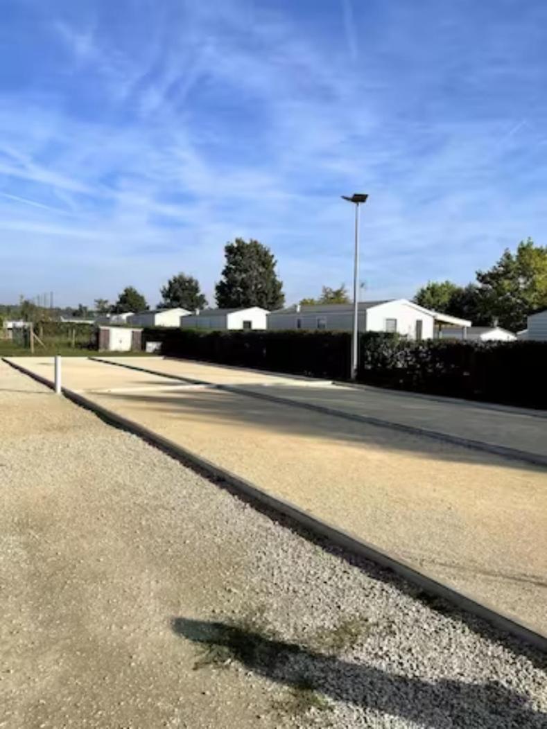 Mobil-Home 4 Etoiles Avec Piscine Proche De Blois Onzain Exterior foto